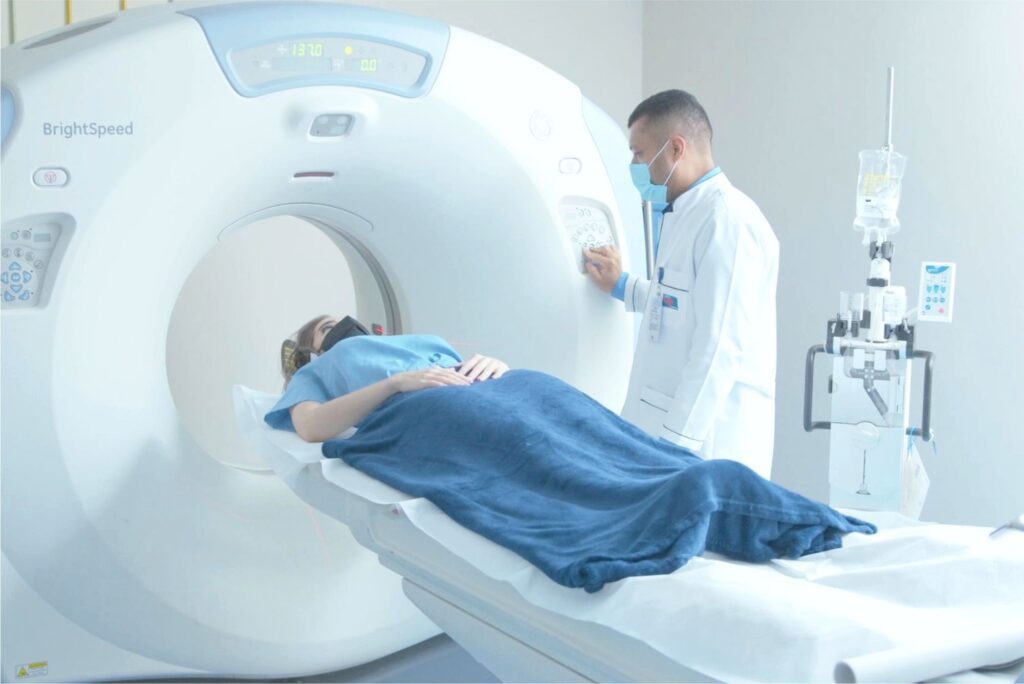 Tomografia computadorizada e outros exames de imagem no Check Up Hospital.