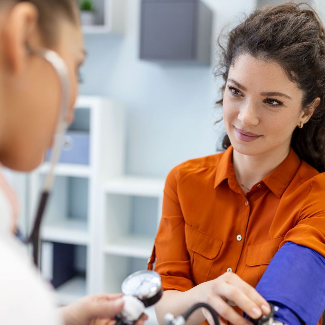 A importância do checkup da saúde feminina Check Up Hospital
