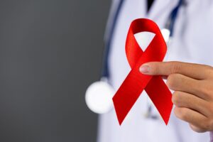 Conhecimento e cuidados preventivos contra a Aids. Check Up Hospital.